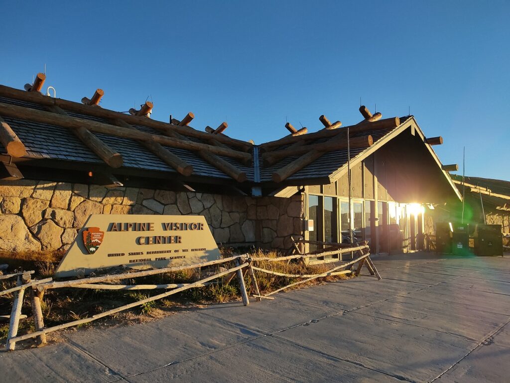 Alpine Visitor Center