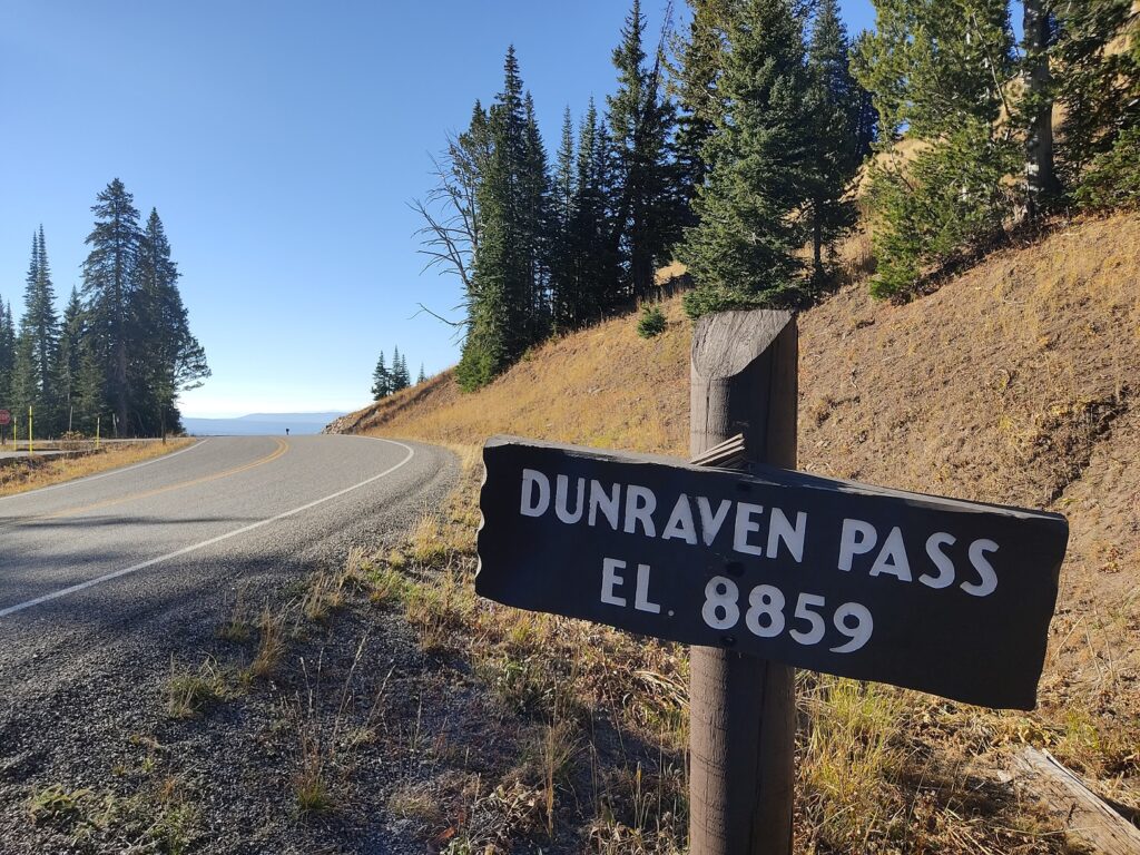 Dunraven pass